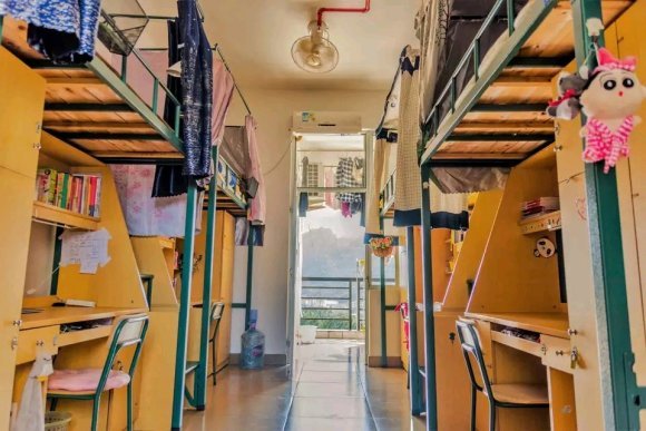 福建工程学院宿舍条件怎么样_几人间_宿舍图片