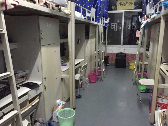 福建农林大学宿舍条件怎么样_几人间_宿舍图片