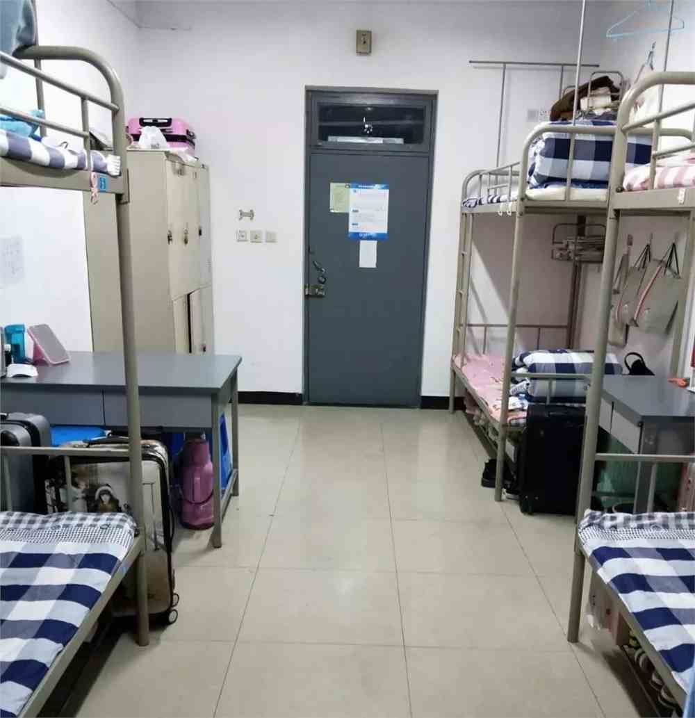 陕西科技大学宿舍条件怎么样_几人间_宿舍图片