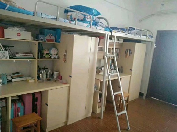 湖南工商职业学院宿舍条件怎么样_几人间_宿舍图片