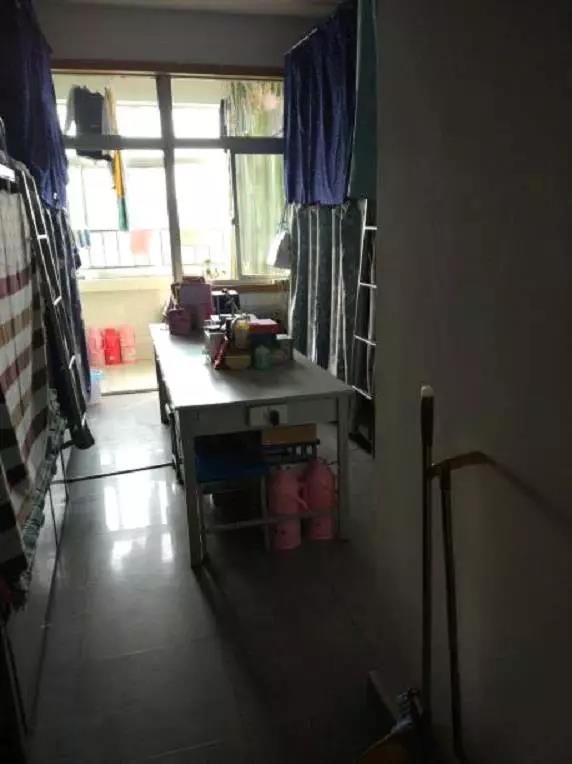 西安音乐学院宿舍条件怎么样_几人间_宿舍图片