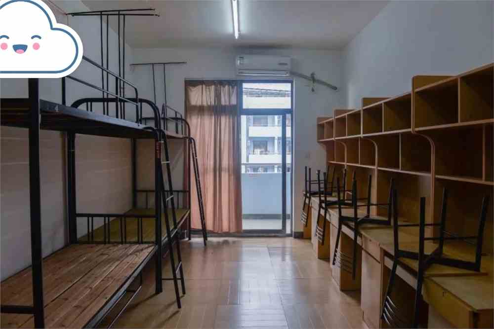 上海大学宿舍条件怎么样_几人间_宿舍图片