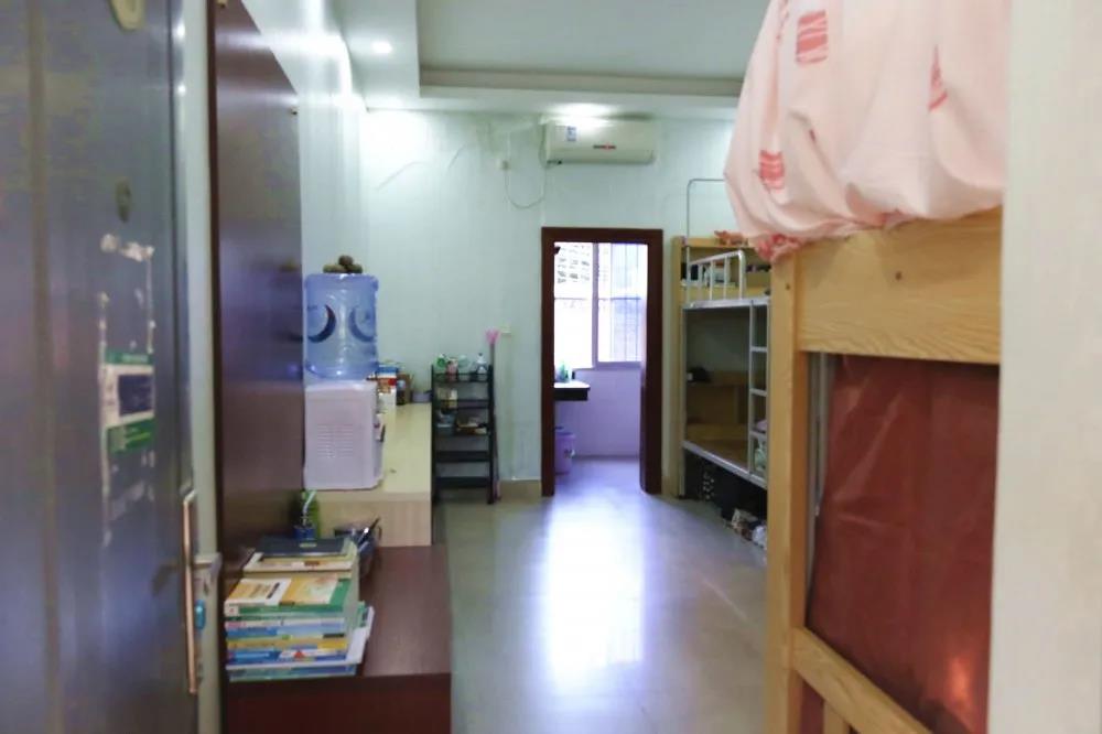 广西职业师范学院宿舍条件怎么样_几人间_宿舍图片