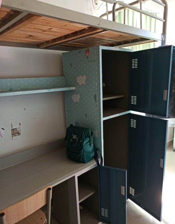 安徽财贸职业学院宿舍条件怎么样_几人间_宿舍图片