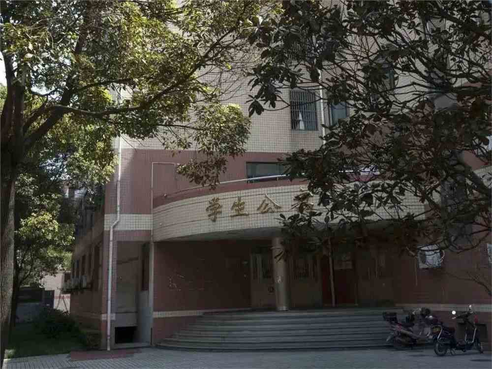 上海行健职业学院宿舍条件怎么样_几人间_宿舍图片