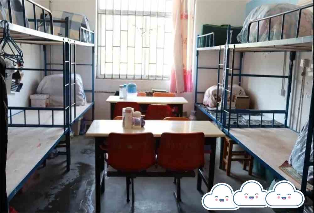 甘肃工业职业技术学院宿舍条件好么？怎么样，有空调吗（含宿舍图片）