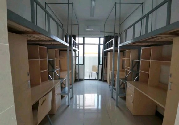 南京师范大学中北学院宿舍条件怎么样，有空调吗（含宿舍图片）