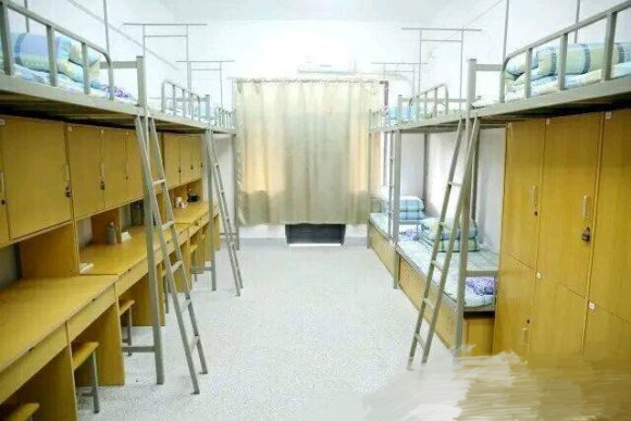 安徽工贸职业技术学院宿舍条件怎么样，有空调吗（含宿舍图片）