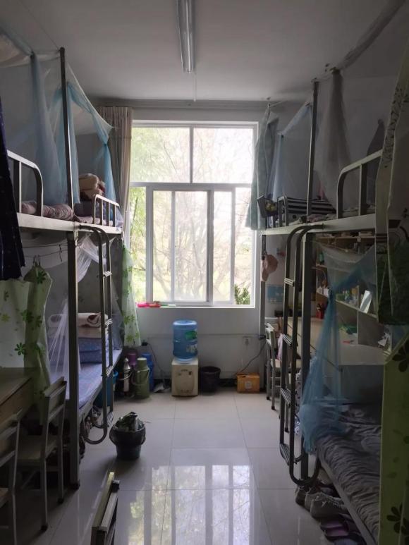 云南财经大学宿舍条件怎么样,有空调吗(含宿舍图片)