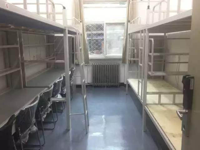 国际关系学院宿舍条件怎么样_几人间_宿舍图片