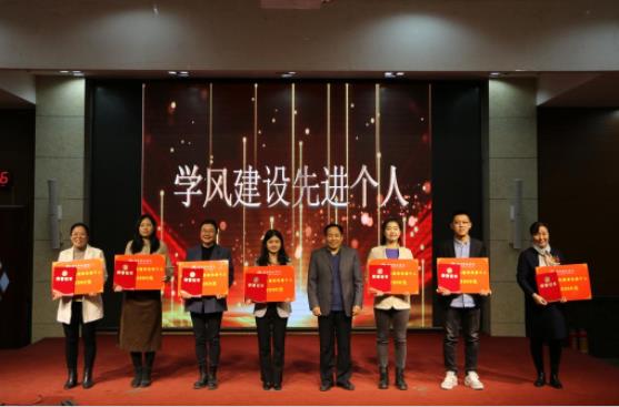 360截图20211220105125301.jpg