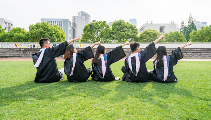 汉大是哪个大学