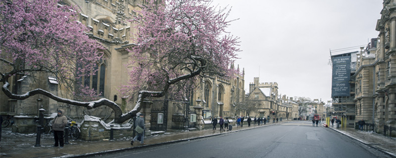 摄图网_501010276_banner_英国牛津大学雪景（企业商用）_副本.jpg