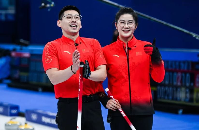 2022北京冬奥会热点人物素材分享之范苏圆和凌智:失败后依然保持风度