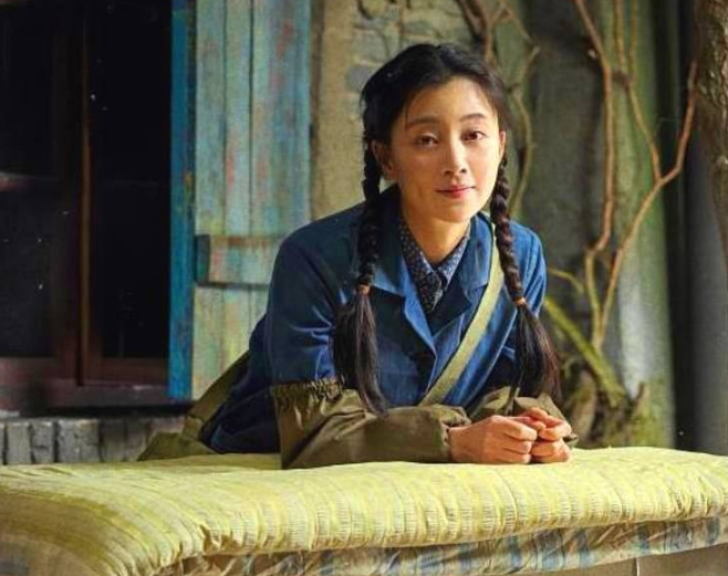 《人世间》8位演技派飙戏，个个动人心弦，吊打炒作的流量们