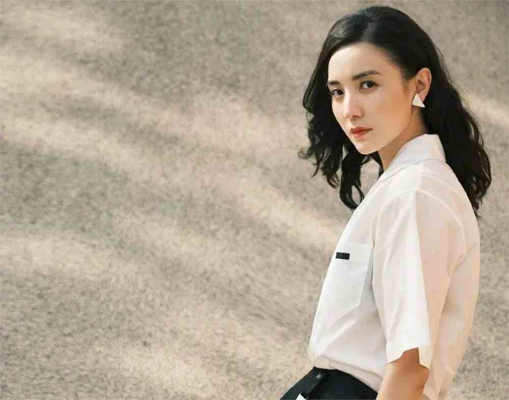 《人世间》8位演技派飙戏，个个动人心弦，吊打炒作的流量们