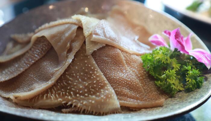 郑州一海底捞72元200g毛肚实际只138g是怎么回事海底捞回应72元200g