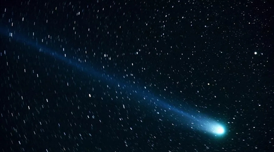 彗星为什么会有尾巴_彗星为什么叫扫把星？