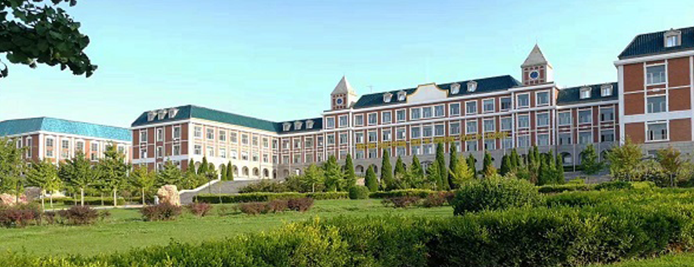 2023年大连枫叶职业技术学院单招-学校介绍