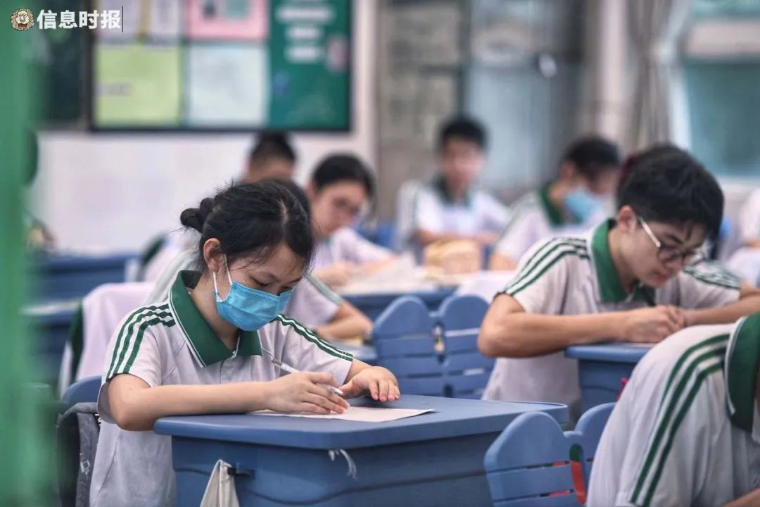 中小学校园内师生可以不戴口罩！刚刚，此地明确了！